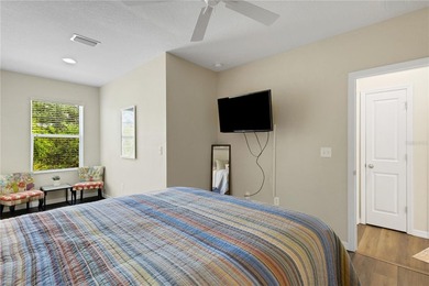 SELLER OFFERING $2000 CREDIT TO BUYER AT CLOSING TO APPLY TOWARD - photo 32