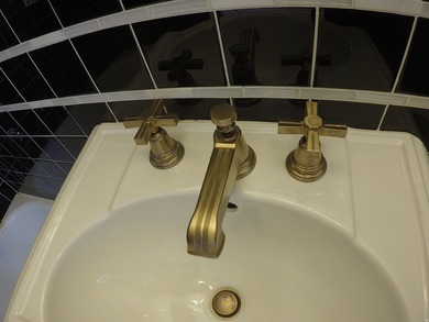 Commander Apartments - Fully Leased - Do not Disturb Tenants - - photo 32