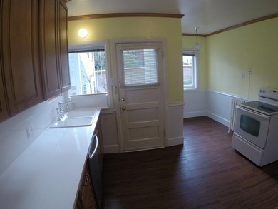 Commander Apartments - Fully Leased - Do not Disturb Tenants - - photo 44