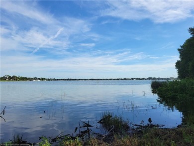 Lake Istokpoga Lot For Sale in Lake Placid Florida