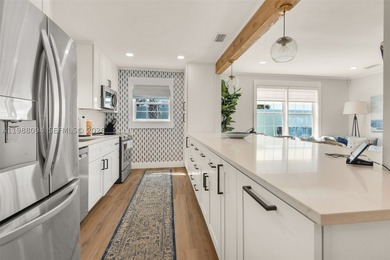 Oceanfront Gulf-front 4BR/4BA + flex room home with proven - photo 11