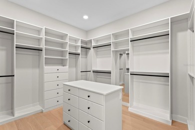 Virtually Staged. Designed for elevated living and effortless - photo 29