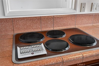Welcome to the ideal turn-key condo in Torrance. This - photo 8