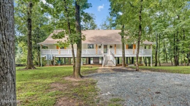 Lake Home For Sale in Juliette, Georgia