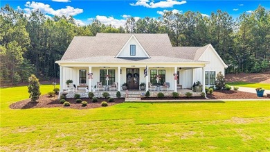 Welcome to luxury country living in the desirable Whippoorwill - photo 2
