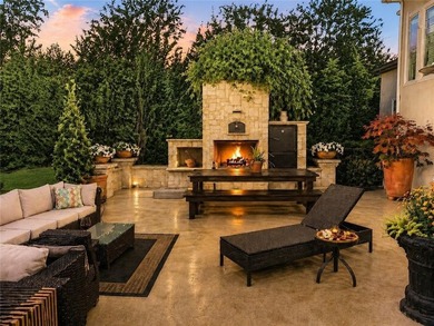 Exceptional Value in Berkeley Lake. Priced for Immediate Sale - photo 3