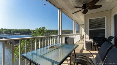 Rarely does a 2 bedroom condo at Westside Bay hit the market, so - photo 11
