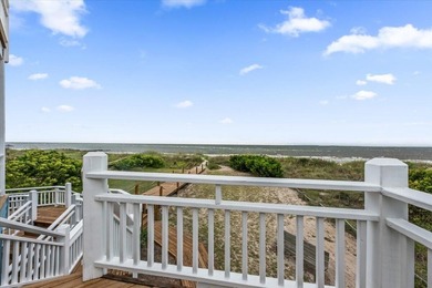 Beachfront home located at the Point, is truly the most - photo 14
