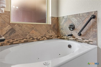 Welcome to the wonderful neighborhood of Onion Creek! The home - photo 17