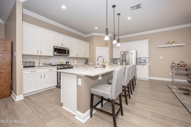 WELCOME TO YOUR DREAM HOME IN OCEAN SPRINGS, MISSISSIPPI! This - photo 18