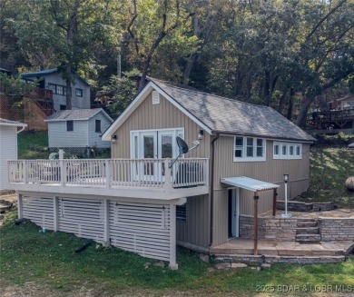 Lake of the Ozarks Home For Sale in Roach Missouri