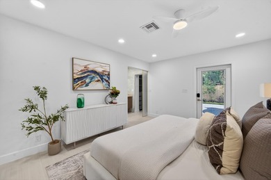Exquisitely reimagined, this stunning 3-bedroom, 2-bath - photo 21