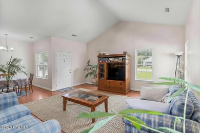 Welcome to this well-maintained 3-bedroom, 2-bath home in the - photo 4