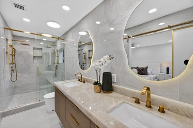 Exquisitely reimagined, this stunning 3-bedroom, 2-bath - photo 25
