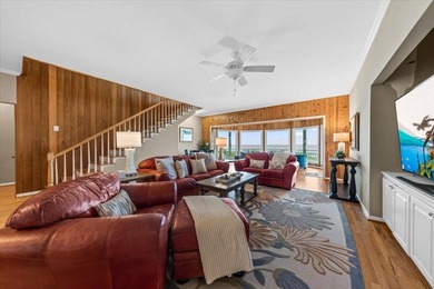 Beachfront home located at the Point, is truly the most - photo 26