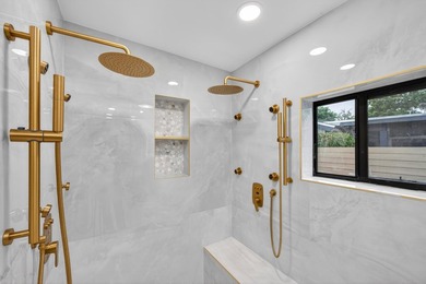 Exquisitely reimagined, this stunning 3-bedroom, 2-bath - photo 26