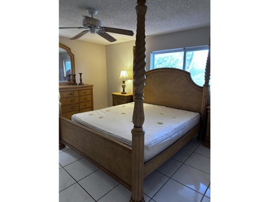 one of the largest unit in area , update kitchen with granite s - photo 30