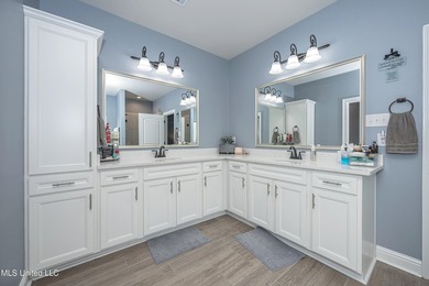 WELCOME TO YOUR DREAM HOME IN OCEAN SPRINGS, MISSISSIPPI! This - photo 32