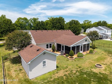Discover the ease of one-level living in this beautifully - photo 4