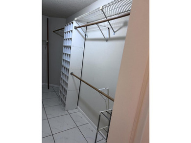 one of the largest unit in area , update kitchen with granite s - photo 34
