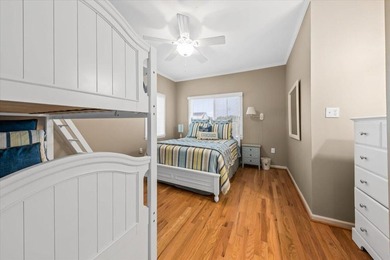 Beachfront home located at the Point, is truly the most - photo 35