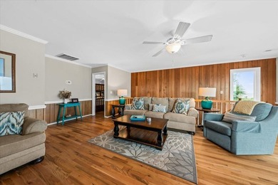 Beachfront home located at the Point, is truly the most - photo 43