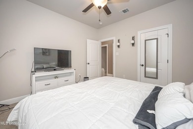 WELCOME TO YOUR DREAM HOME IN OCEAN SPRINGS, MISSISSIPPI! This - photo 53