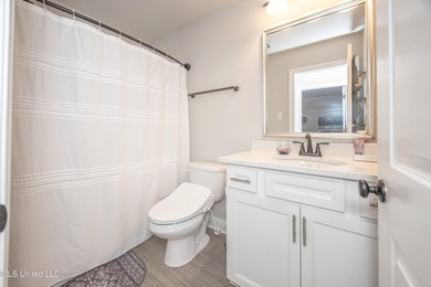 WELCOME TO YOUR DREAM HOME IN OCEAN SPRINGS, MISSISSIPPI! This - photo 58