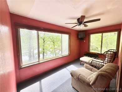 Welcome to Lake Placid! This 3 bed & 1.5 bath home has a - photo 2