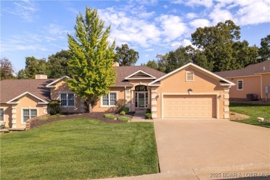 Lake Townhome/Townhouse For Sale in Porto Cima, Missouri