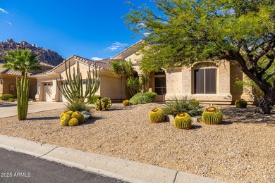This stunning desert oasis not only offers luxurious living but