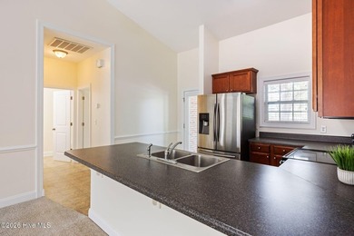 Welcome to this beautifully maintained single-story townhome - photo 10