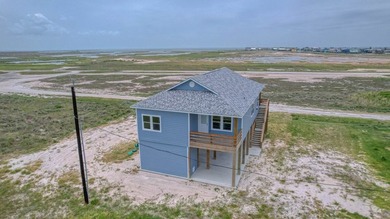 Coastal Luxury Meets Modern Comfort in Holiday Beach - New - photo 24