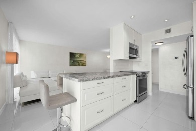 Furnished corner condo just 1 block from the beach-ideal for