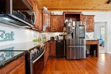 BUYER HAS THE OPTION TO PURCHASE 1 OR 2 PRIVATE BOAT SLIPS - photo 32