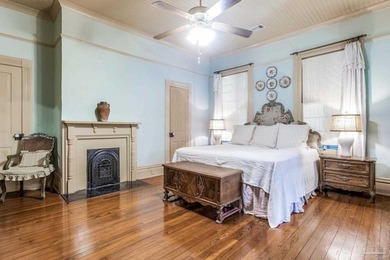 Welcome to 1017 N Palafox Street, a timeless Queen Anne - photo 9