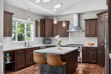 This thoughtfully designed ranch offers exceptional comfort and - photo 11