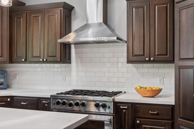 This thoughtfully designed ranch offers exceptional comfort and - photo 12