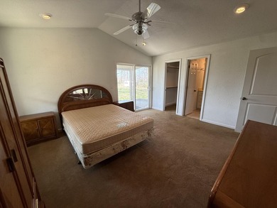 Escape to the Ozarks with this charming 3-bed, 2-bath vacation - photo 15