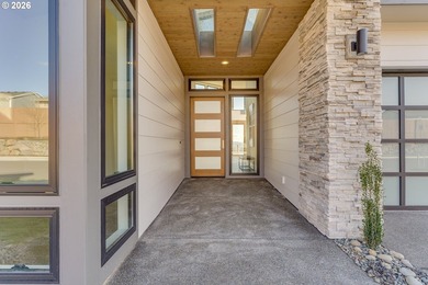 Home shown in pictures is an example of what could be built here - photo 20