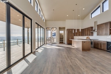 Home shown in pictures is an example of what could be built here - photo 24