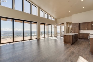 Home shown in pictures is an example of what could be built here - photo 25
