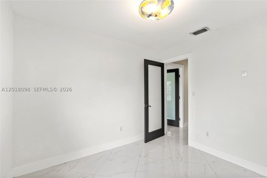 Beautifully updated 4-bedroom, 3-bath home in the heart of - photo 30