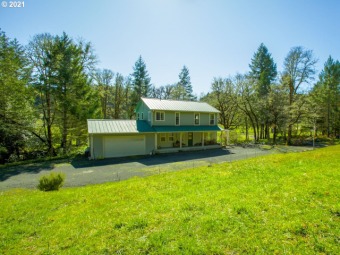 (private lake, pond, creek) Home For Sale in Roseburg Oregon