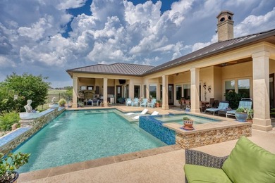 ESTATE SALE OPPORTUNITY. RARE CHANCE to own this luxurious - photo 34