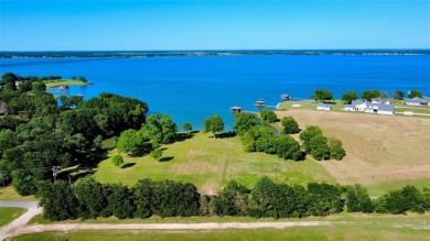 Lake Acreage For Sale in Corsicana, Texas