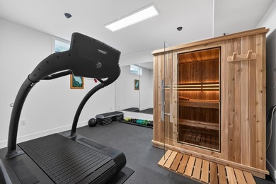 This thoughtfully designed ranch offers exceptional comfort and - photo 46