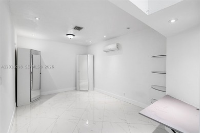 Beautifully updated 4-bedroom, 3-bath home in the heart of - photo 54