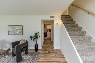 Welcome to 40 Mac Arthur Rd! Deal died, no fault to the seller - photo 6