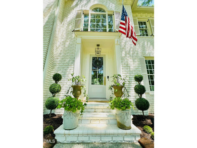 A unique opportunity to acquire a furnished luxury turn-key home - photo 7